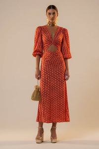 Robe midi orange à manches bouffantes et découpe au buste, tissu texturé