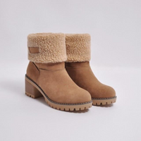 Bottes doublées Thelma en suède marron, talon carré et col en fausse peau de mouton